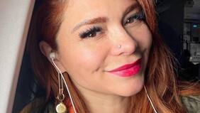 Antonella Ríos desempolvó del baúl de los recuerdo su traje de la teleserie Brujas