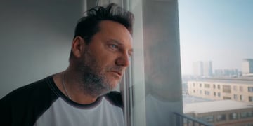 Daniel Fuenzalida en el videoclip Un ganador