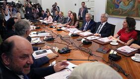 El presidente se dio un gustito de 13 millones para ver a sir paul