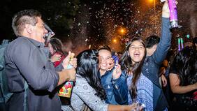 Expertos la tienen clara: fiestas de fin de año deben ser en Fase 2 en la RM