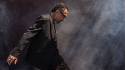 Claudio Valenzuela anuncia su primer show de larga duración en Sala Metrónomo