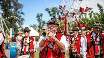 Con Los Vásquez y Candelabro a la cabeza: Oktoberfest revela su lineup oficial
