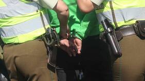 Cae banda delictual que portaba armas de fuego a solo tres cuadras de la casa presidencial