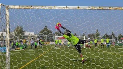 A darlo todo: torneo Keeper Kombat busca al representante chileno para el Mundial de arqueros que se realizará en México