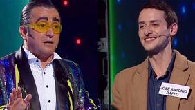 "Te voy a poner un sticker para que sea más fácil para los invitados saber quién eres. Para que te ubiquen...", ninguneó "Yerko Puchento" al actor José Antonio Raffo