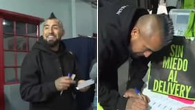 “Si te digo se va a saber...”: Arturo Vidal llegó a votar y regaló sus hamburguesas a vocales de mesa