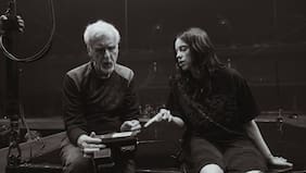 Billie Eilish se une con James Cameron en “Hit Me Hard and Soft: The Tour (Live in 3D)”: como si fuera real