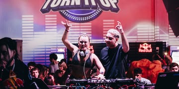 DJ Isa Serafini and DJ Heiser