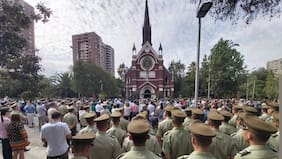 En polémica termina misa de desagravio en iglesia de Carabineros