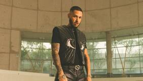 “Me chocó un poco que la gente lo cogiera tan en serio”: Roa se sinceró sobre su polémico videoclip y desmenuzó su presente en la escena chilena