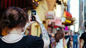 Así son las protestas contra “los malos turistas”: algunos países están molestos y cansados