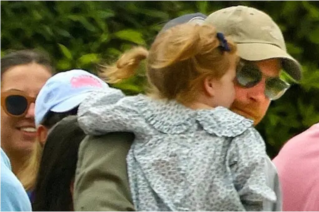 Lillybeth Paparazzean a Harry junto a su hija Lilibet celebrando el 4 de julio ...