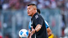 “Yo simplemente los escuche”: Jorge Almirón explicó porqué en Colo Colo se reunieron con la Garra Blaca