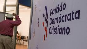 Tras ir por el Rechazo: militantes de la DC denuncian ante el Tribunal Supremo del partido a Eduardo Frei, Ximena Rincón, Matías Walker y Fuad Chahin