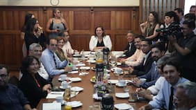 Habrá más de una oposición con Kast: PS, PPD y Radicales se unen a la DC y se alejan del Frente Amplio y el PC