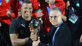 Pese a llanto argentino: técnico de Marruecos reacciona a apoyo de hinchas chilenos en el Mundial y lanza advertencia