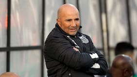 "Dejá de prostestar, vende humo": hinchas uruguayos le dieron con todo a Jorge Sampaoli
