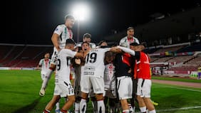 “Esperábamos más de este equipo…”: verdugo de la “U” le da en el suelo al cuadro de Paqui Meneghini