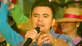 "La gente coreaba de principio a fin... Y a mí me daba algo aquí en el corazón, como ganas de llorar", recuerda Mario Guerrero sobre la época en que se podía cantar con público en vivo