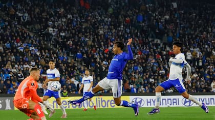 “¿Están en un estadio de fútbol europeo?”: hinchas del Cruzeiro alucinan con el Claro Arena en Copa Libertadores