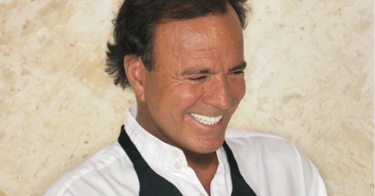 Julio Iglesias: el misterioso problema de salud que lo afecta desde la cintura para abajo