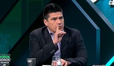 “A mí me tocó jugar cuando se murió mi papá”: Toby Vega barre el piso con jugador que se “habría bajado” de La Roja