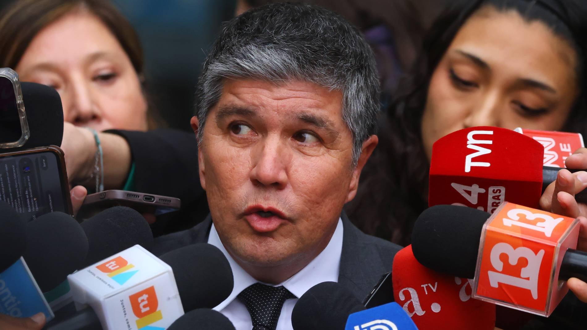 “Nunca he dicho que estaba inconsciente”: Manuel Monsalve sorprende con declaración ante la prensa e inesperado mea culpa