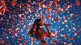 Dua Lipa estrena álbum y película de su concierto en México: cantó “Oye mi amor” de Maná