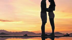 ¿Por qué las mujeres callan sobre lo que les gusta en el sexo?