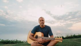 Jack Johnson confirma su regreso a Chile con la gira SURFILMUSIC: fecha y entradas