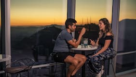 Día de los enamorados en las alturas: Sky Costanera ofrecerá música en vivo y gastronomía