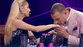 "Julián Elfenbein puso ‘te amo’ a Mane Swett, lo que confirma que esta relación, tenga o no nombre, sigue en pie y siguen estando juntos", afirman en espacio televisivo