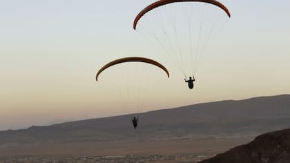 Conmoción por trágica muerte de oficial de Ejército en Iquique: se accidentó en parapente