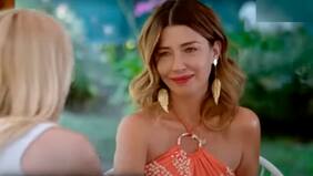 "Un cáncer súper avanzado. Y yo también había estado súper enojada con él... Me permitían entrar con él a la UCI, me acostaba con él, lo abrazaba", relata Francisca Merino sobre la muerte de su padre