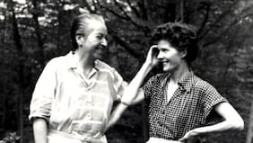 "Quiero acabarme contigo": El amor profundo de Gabriela Mistral y Doris Dana