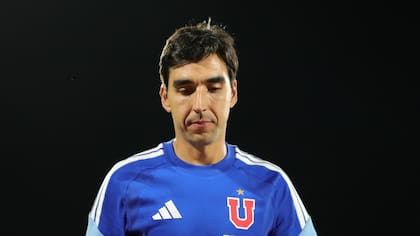 Se acabó el ciclo de Paqui en la “U”: Azul Azul despide a Francisco Meneghini