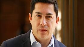 El incómodo desaire a Diputado Jorge Durán por regalo del Día de la Mujer