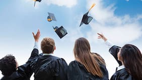 Bono Graduación de Cuarto Medio: Revisa si cumples con los requisitos