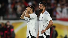 Un equipo entero podría partir: revelan lista de 11 jugadores con un pie afuera de Colo Colo