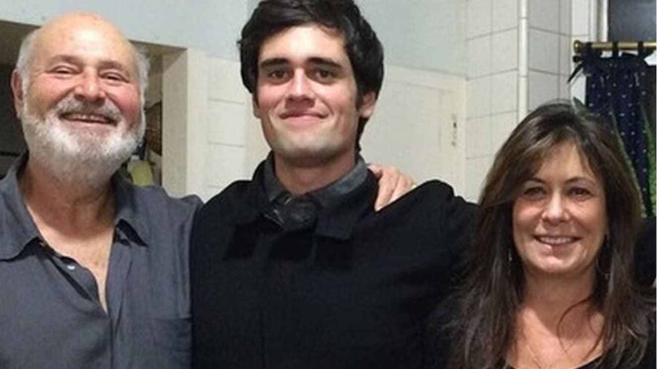 Nick Reiner tiene esquizofrenia y sufrió un deterioro tras cambios de medicación semanas antes de matar a sus padres