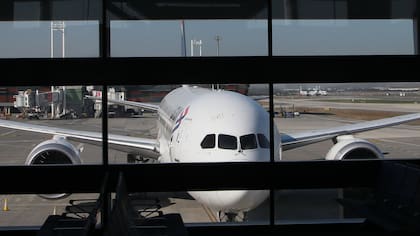 ¿Quieres irte de Chile?: Estos países tienen acuerdos de Working Holiday que permiten viajar y trabajar