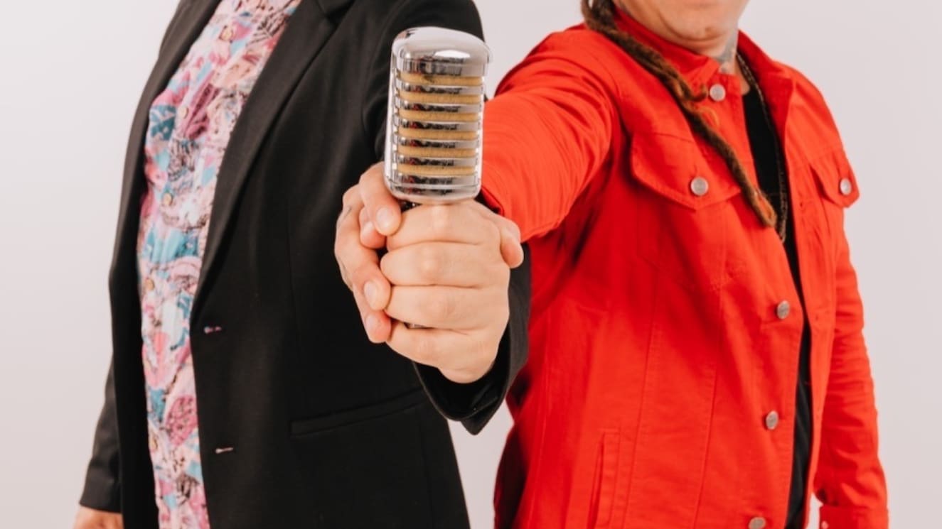 Dupla de humor anuncia su quiebre definitivo: Uno de ellos debutará en el Club de la Comedia