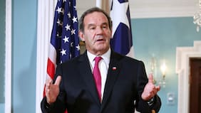 RN se desmorona: Andrés Allamand renunció después de casi 40 años militando en el partido