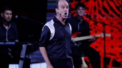 “Me di cuenta que no era a la mitad del video”: Kramer se la juega con inédita imitación e impacta con asombroso parecido
