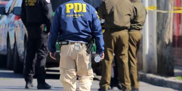 Carabineros y PDI trabajan en hallazgo de mujer asesinada en La Florida