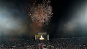 “Entendemos la molestia…”: gobierno elogia y pide disculpas a los hinchas de la “U”