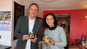 Ministro Ward se fue al dulce con la "Miel Gibson"