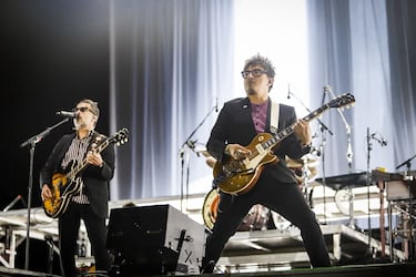 Los Bunkers marcan un hito para la música chilena cerrando a todo voltaje un masivo sábado en el Lollapalooza