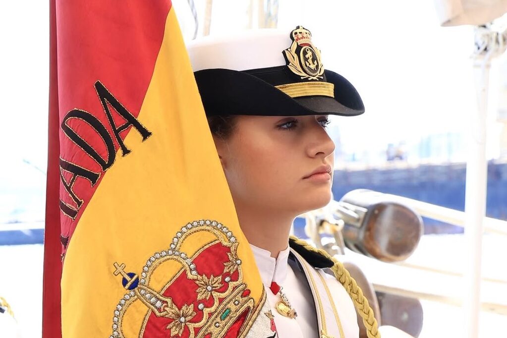 Casa Real española denuncia ante Carabineros la difusión de fotos de la princesa Leonor en Punta Arenas | Chile