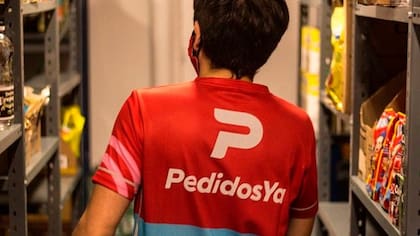 Pedidos Ya enfrenta acusación de la FNE por incumplir acuerdo por restricción a restaurantes